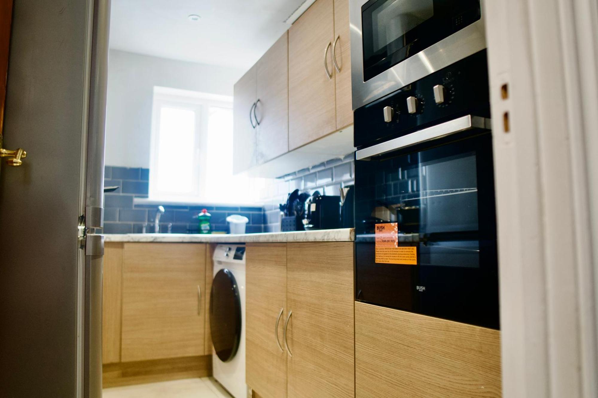 Appartement Modern 2 Bed Apartment, 8min To Stratford Station, Sleeps 6