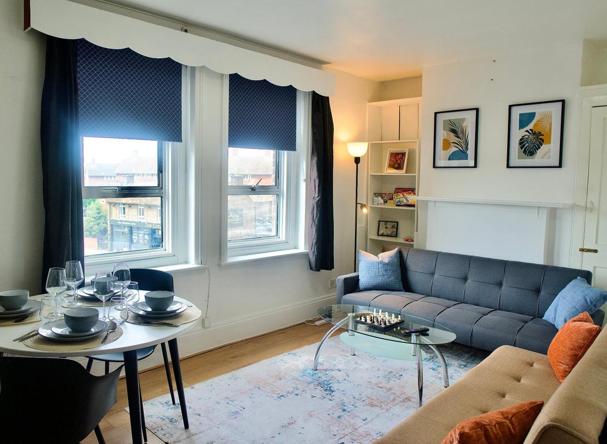 Appartement Modern 2 Bed Apartment, 8min To Stratford Station, Sleeps 6